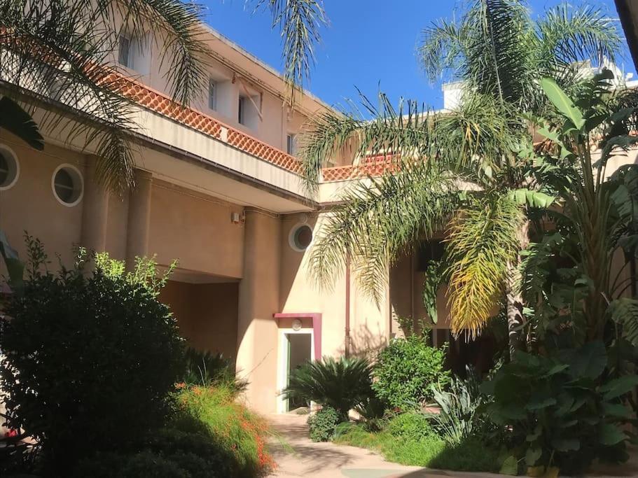 Superbe Duplex En Bord De Mer لا سيوتا المظهر الخارجي الصورة